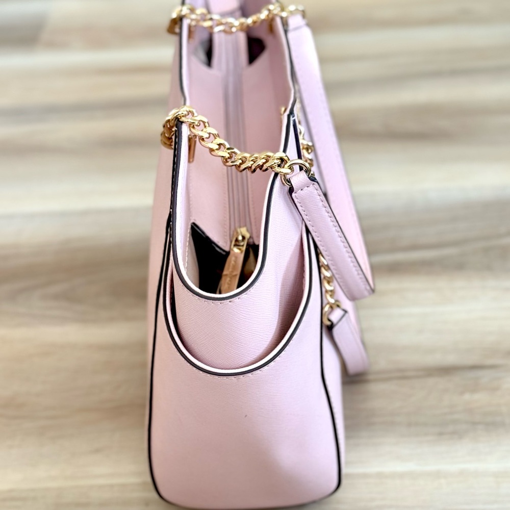 Michael Kors Jet Set Chain Tote – Blush Pink Saffiano Leather – Like New - Picture 6 of 11